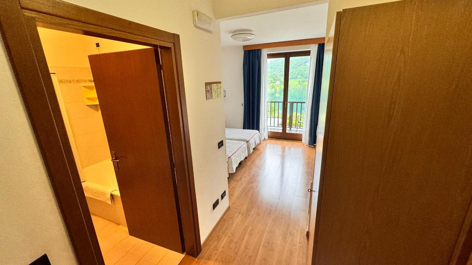 Albergo Stella Alpina Tenno Bagian luar foto